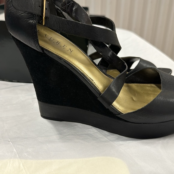Women’s Lauren Ralph Lauren Wedge - Picture 4 of 7